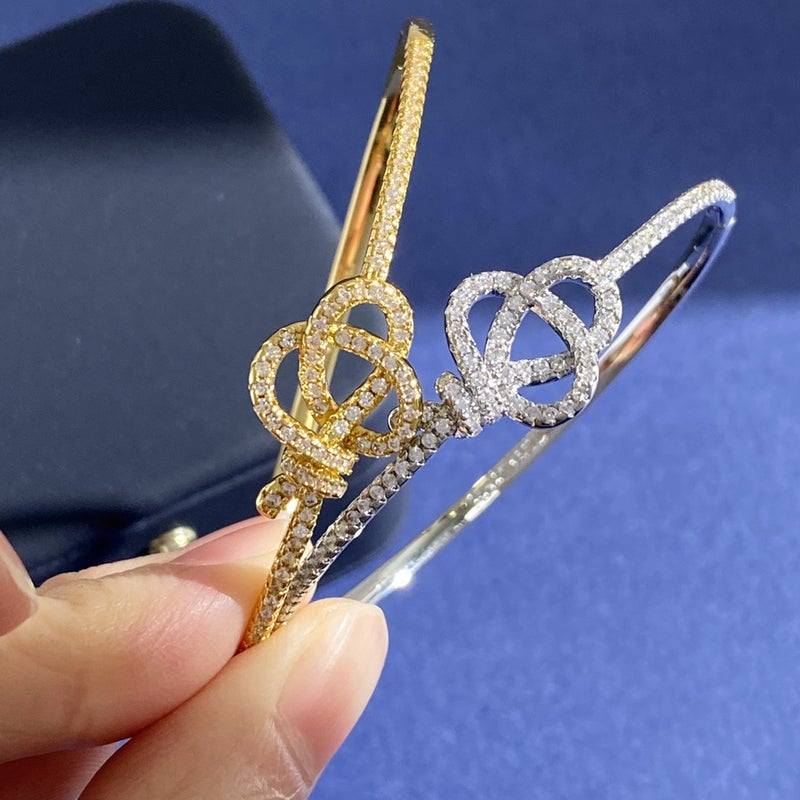 The Choice Of Exquisite Craftsmanship Unlocks The Fashion Code. Korean Style Exquisite Diamond-Encrusted Key Rope Knotted Bracelet - Image 5